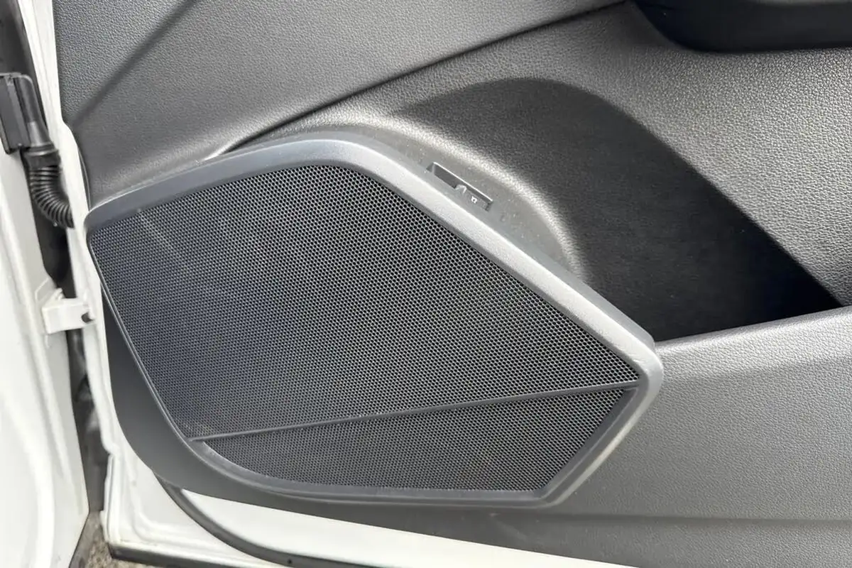 2025-audi-q5-20-45-tfsi-s-line-station-wagon-big-43