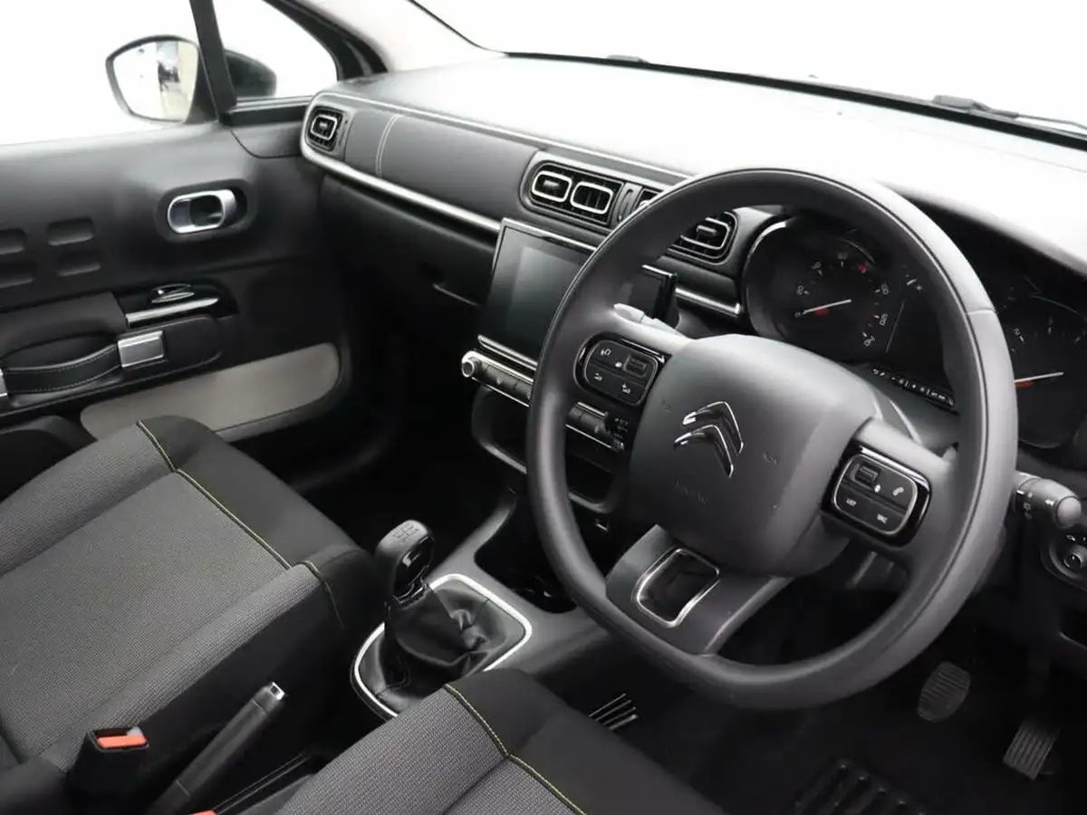 2023-citroen-c3-12-puretech-c-series-edition-83ps-ss-big-6