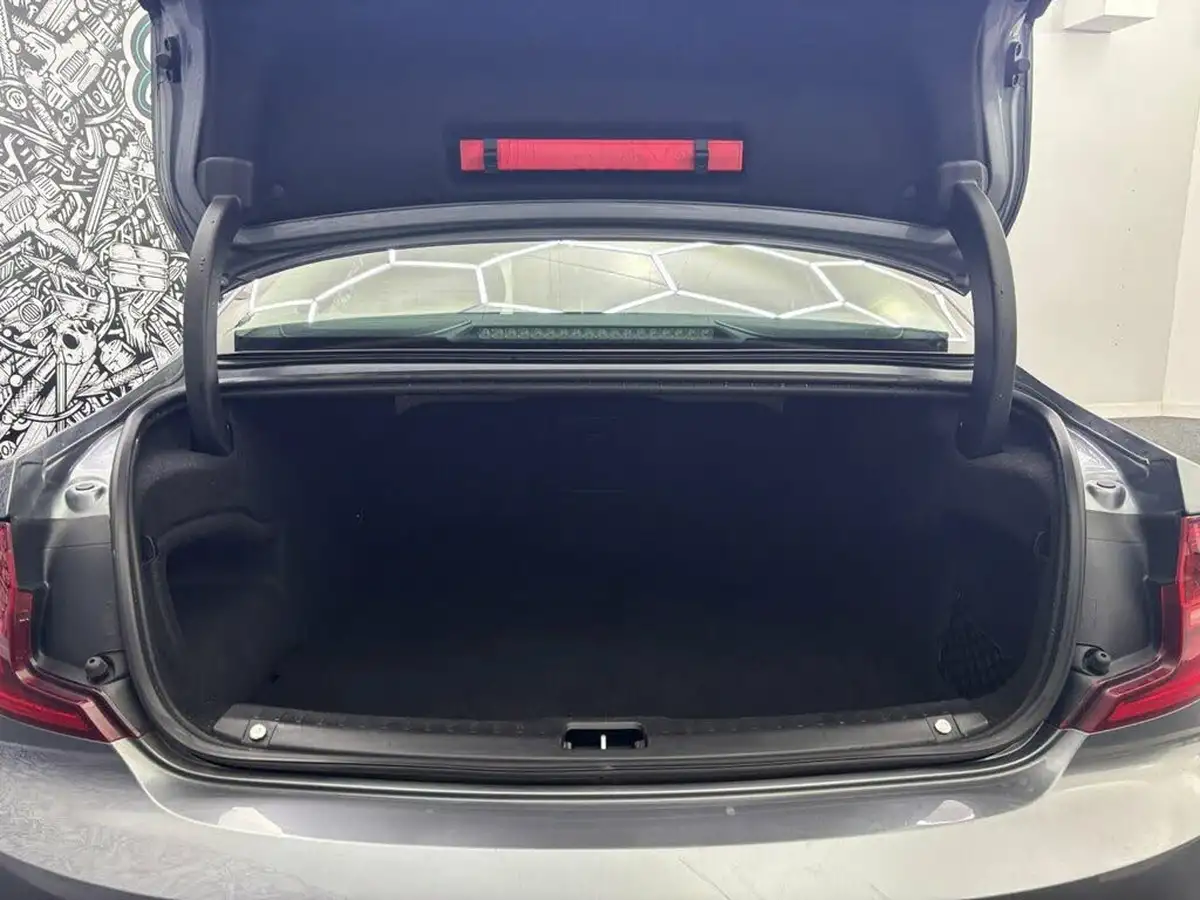 2018-volvo-s90-20td-d4-momentum-big-31