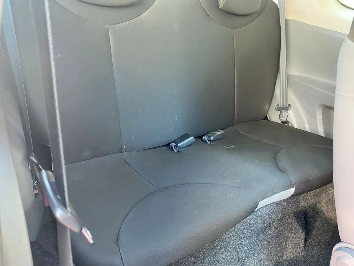 2009-toyota-aygo-10-aygo-3d-big-19