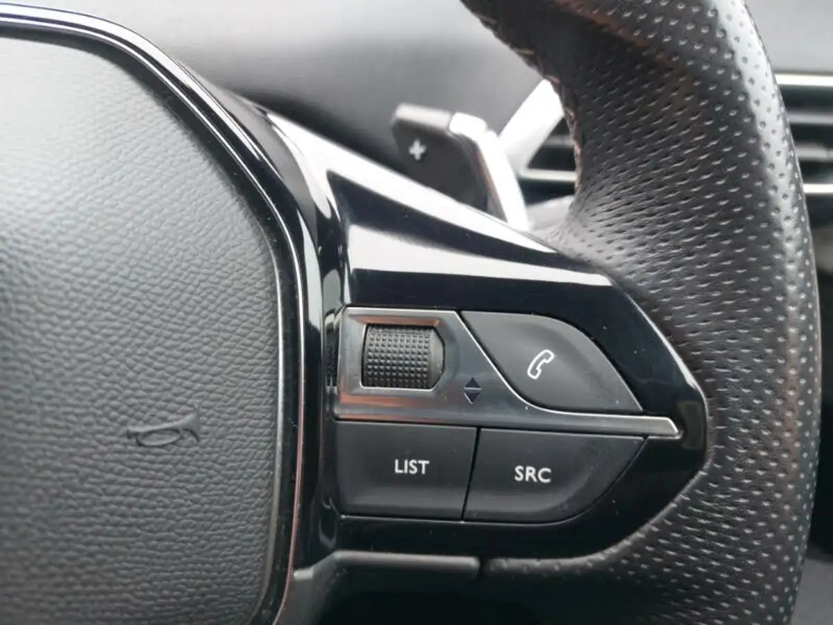 2022-peugeot-3008-suv-15-bluehdi-gt-eat8-big-12