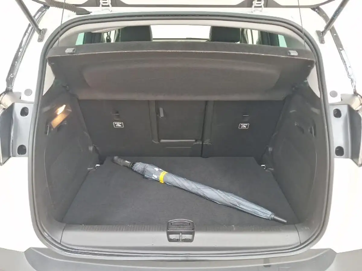 2022-vauxhall-crossland-12-ultimate-130ps-auto-big-7