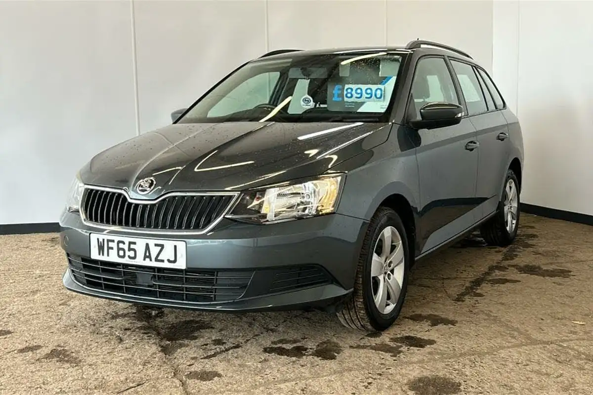 2015-skoda-fabia-12-tsi-se-109ps-estate-big-2