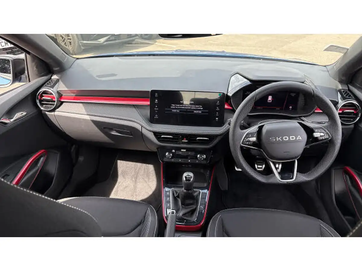 2025-skoda-fabia-10-tsi-monte-carlo-edition-big-8