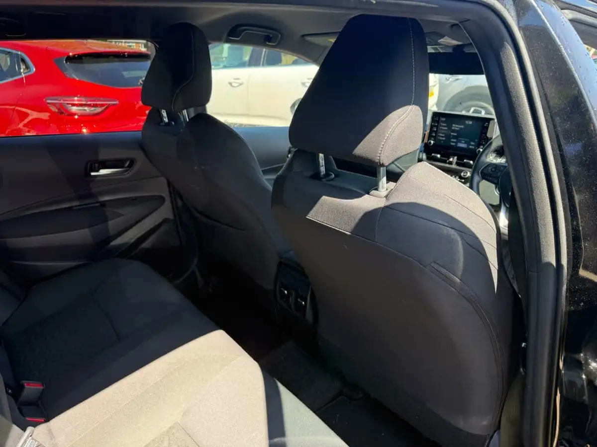 2022-suzuki-swace-18-sz-t-big-21