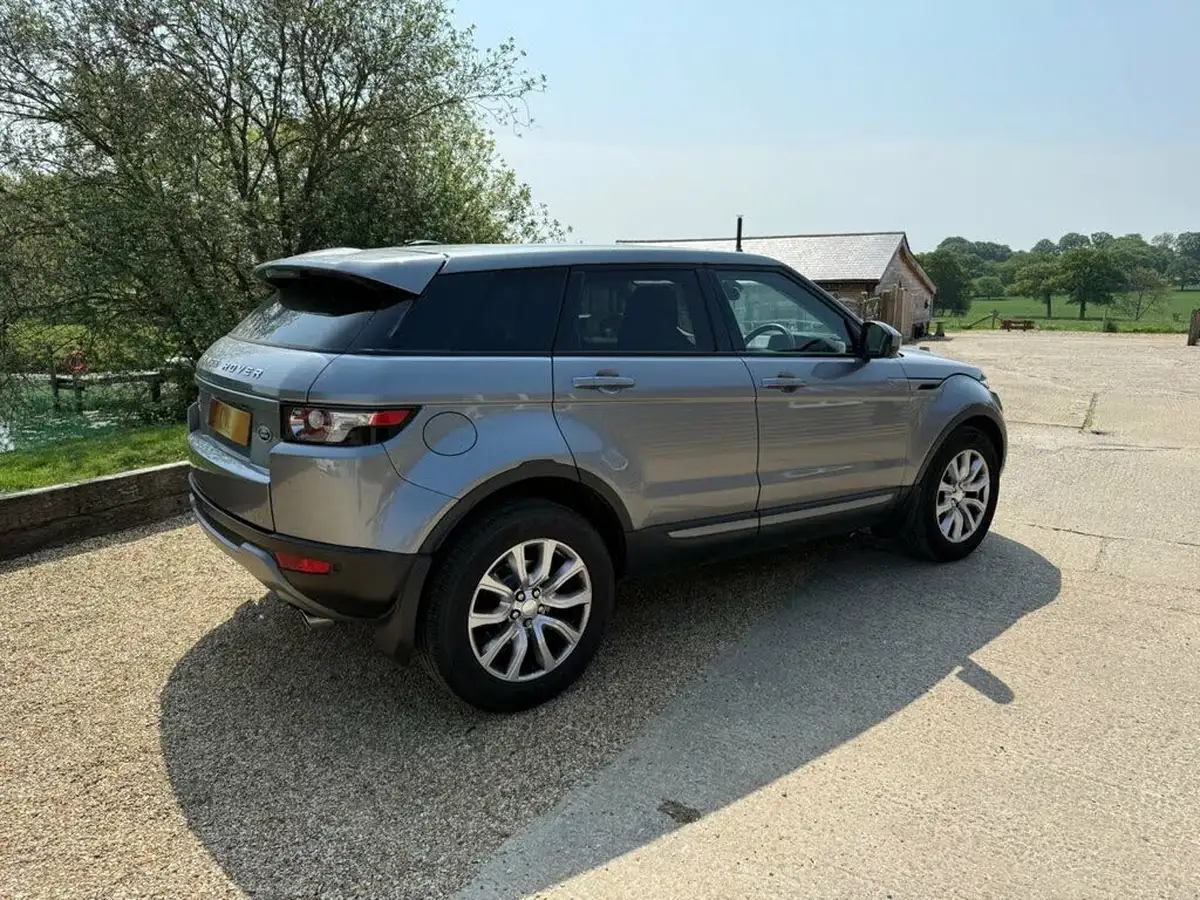 2014-land-rover-range-rover-evoque-22td-pure-tech-190bhp-4x4-hatchback-5d-auto-big-5