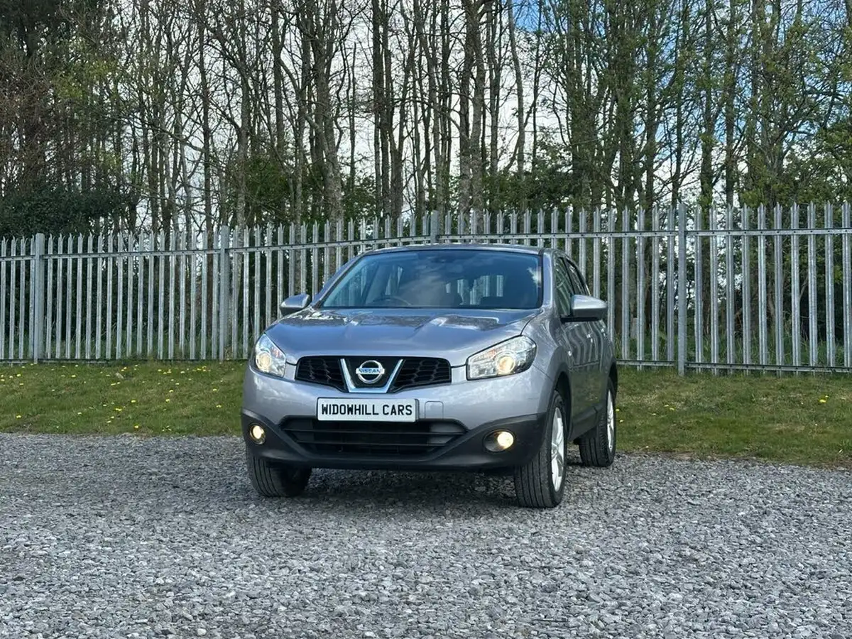 2011-nissan-qashqai-16-acenta-big-0