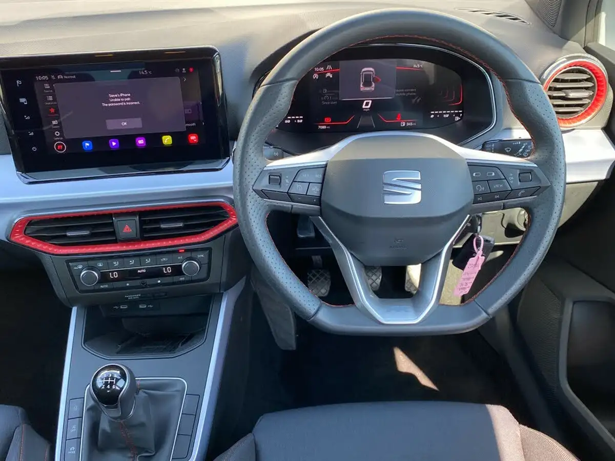 2024-seat-arona-10-tsi-fr-110ps-big-8