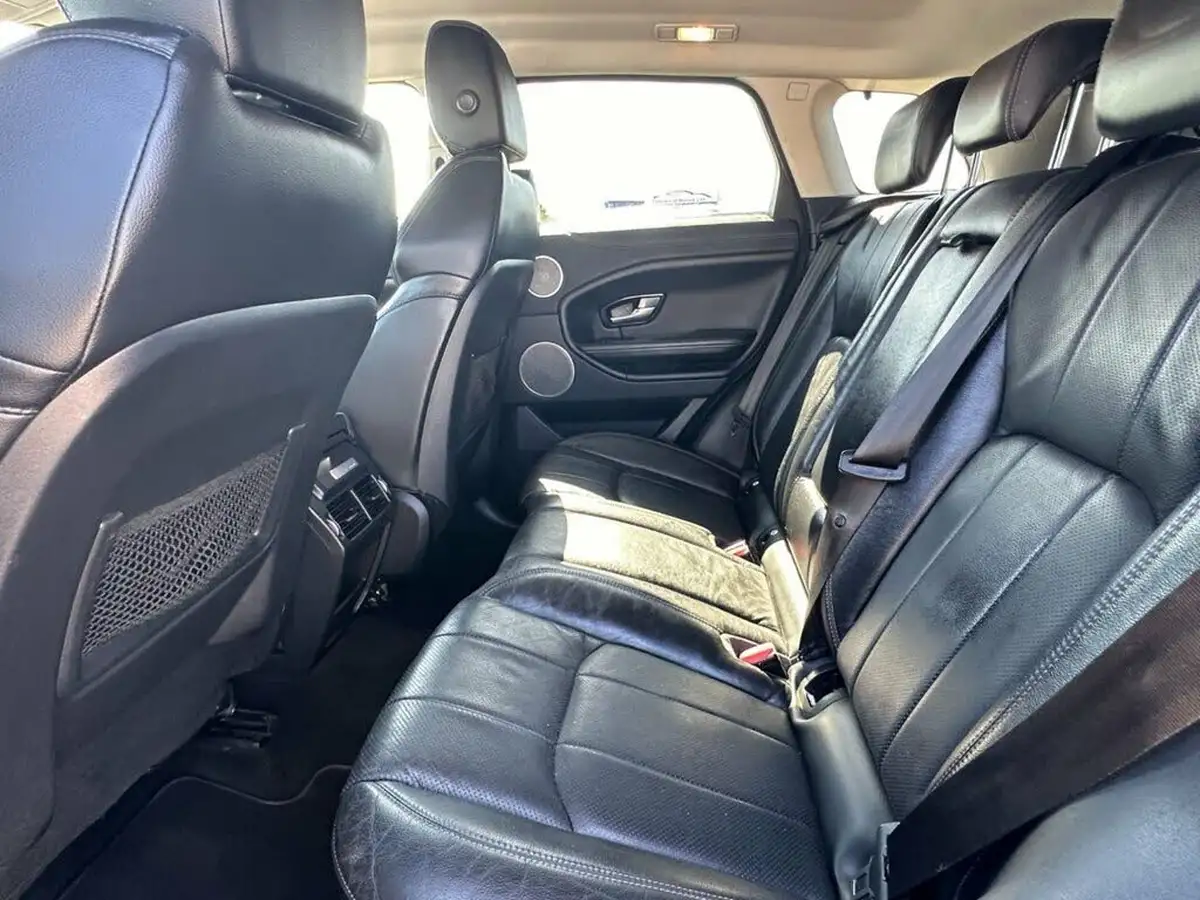 2017-land-rover-range-rover-evoque-20td4-se-tech-hatchback-5d-auto-big-35