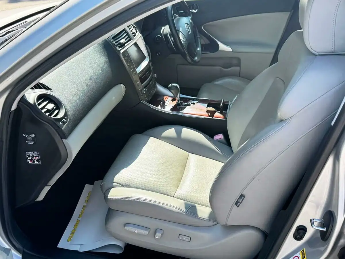 2006-lexus-is-250-25-se-l-auto-big-25