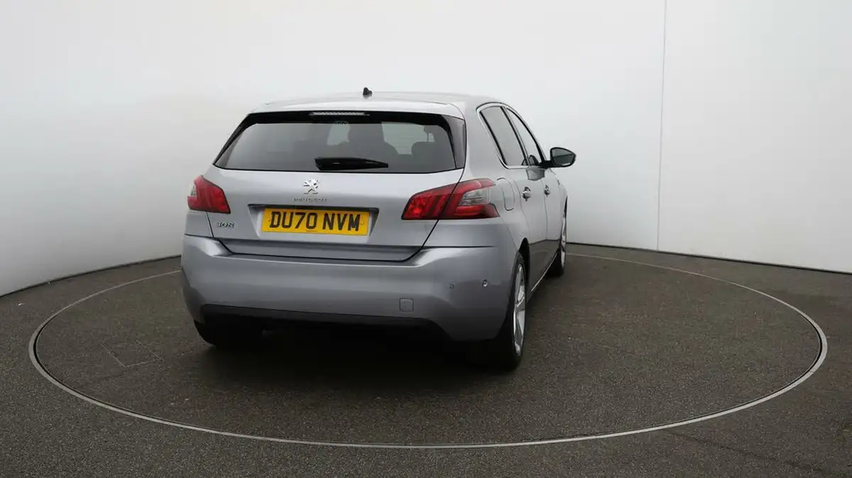 2020-peugeot-308-12-puretech-tech-edition-big-50