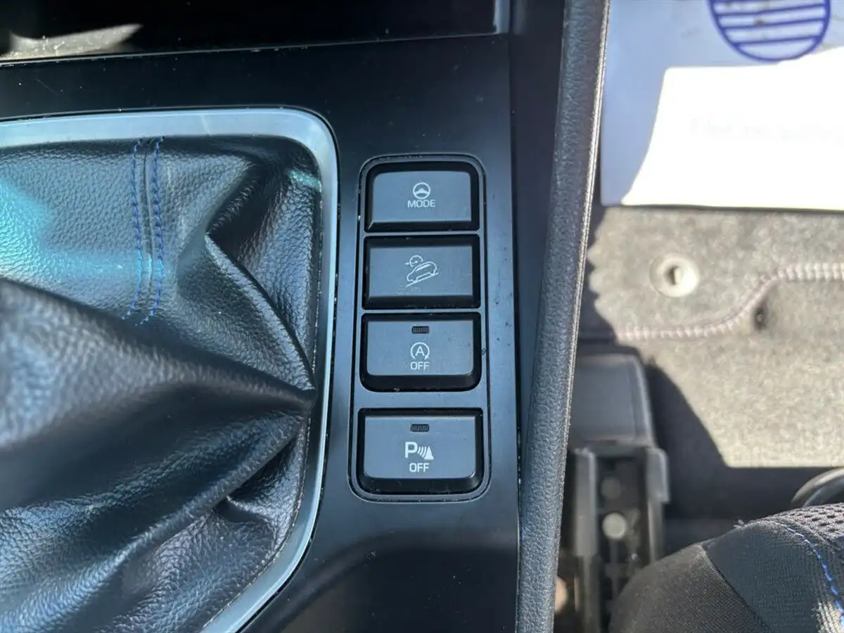 2017-hyundai-tucson-17crdi-blue-drive-se-nav-116ps-big-18