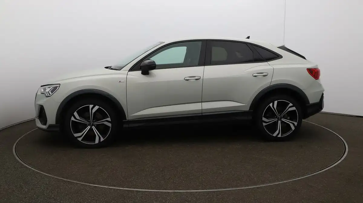 2020-audi-q3-20-45-tfsi-edition-1-sportback-big-65