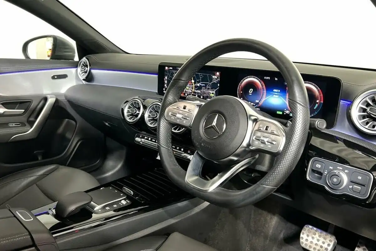 2022-mercedes-benz-cla-big-8