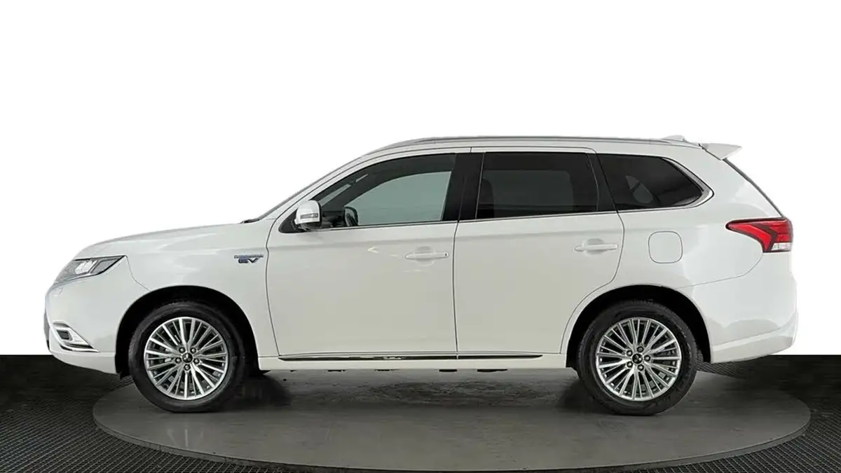 2019-mitsubishi-outlander-24-4h-phev-big-6