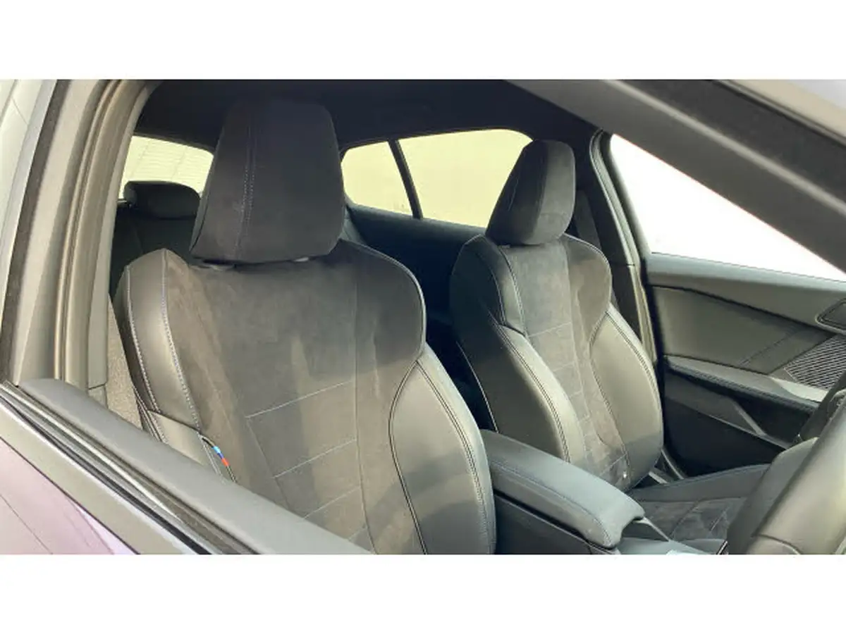 2024-bmw-1-series-15-120-m-sport-big-37