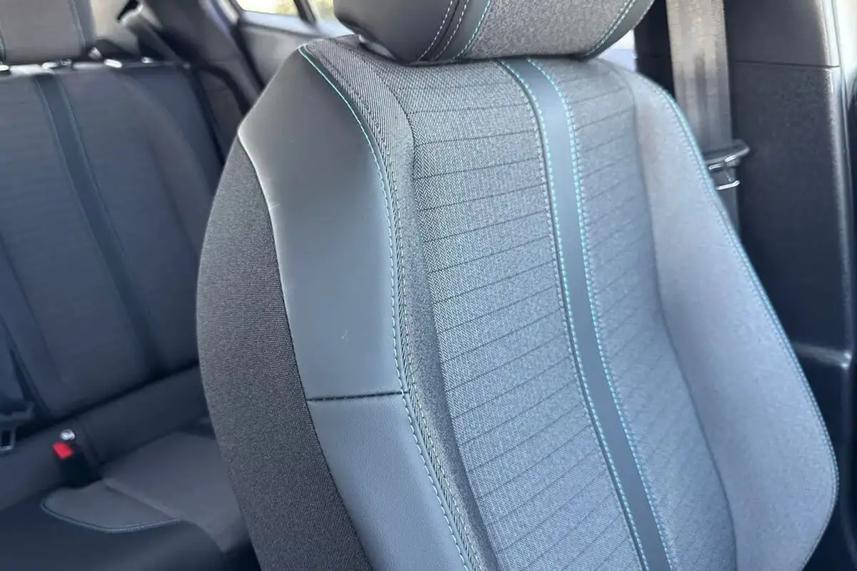 2022-peugeot-2008-suv-e-allure-premium-big-59