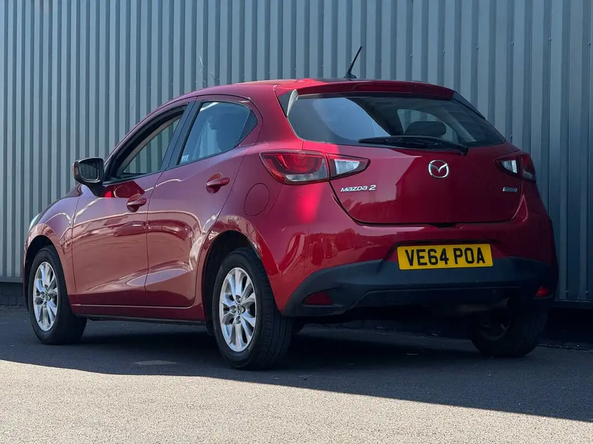 2015-mazda-mazda2-15-se-l-nav-big-1