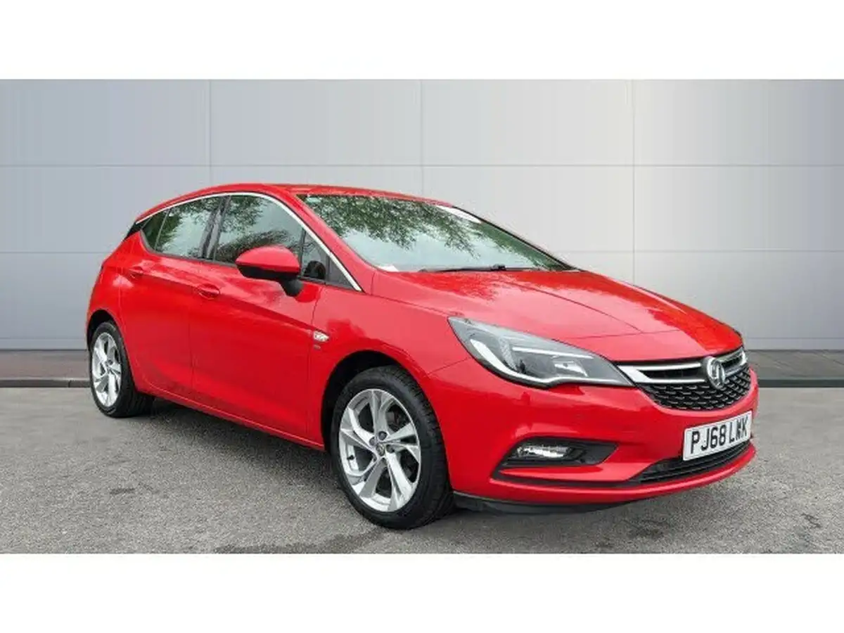 2018-vauxhall-astra-14i-16v-turbo-sri-150ps-ss-hatchback-auto-big-0
