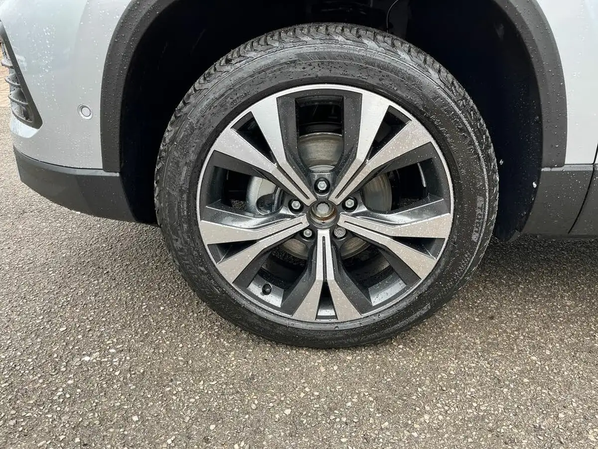 2025-seat-ateca-15-ecotsi-se-technology-dsg-big-17