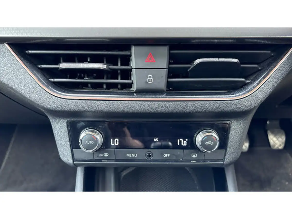 2020-skoda-scala-15-tsi-se-l-big-44