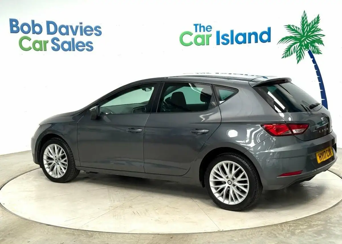 2017-seat-leon-12-tsi-se-dynamic-technology-hatchback-big-4