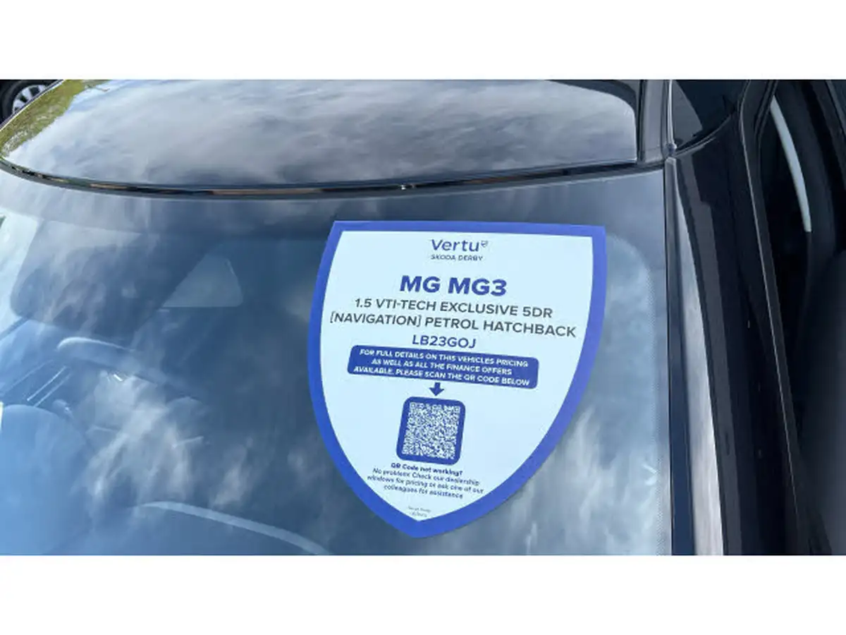 2023-mg-mg3-15-vti-tech-exclusive-nav-big-21