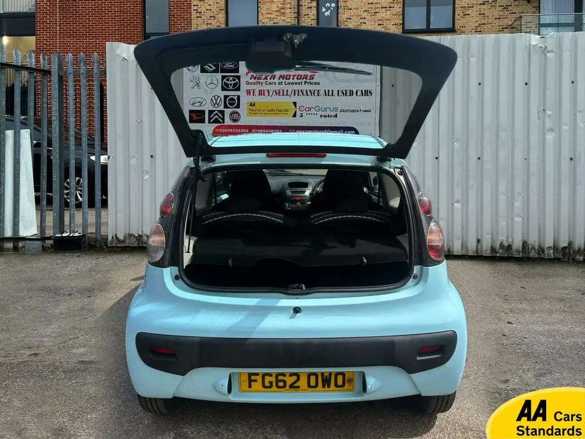 2012-citroen-c1-10-vtr-3d-big-13