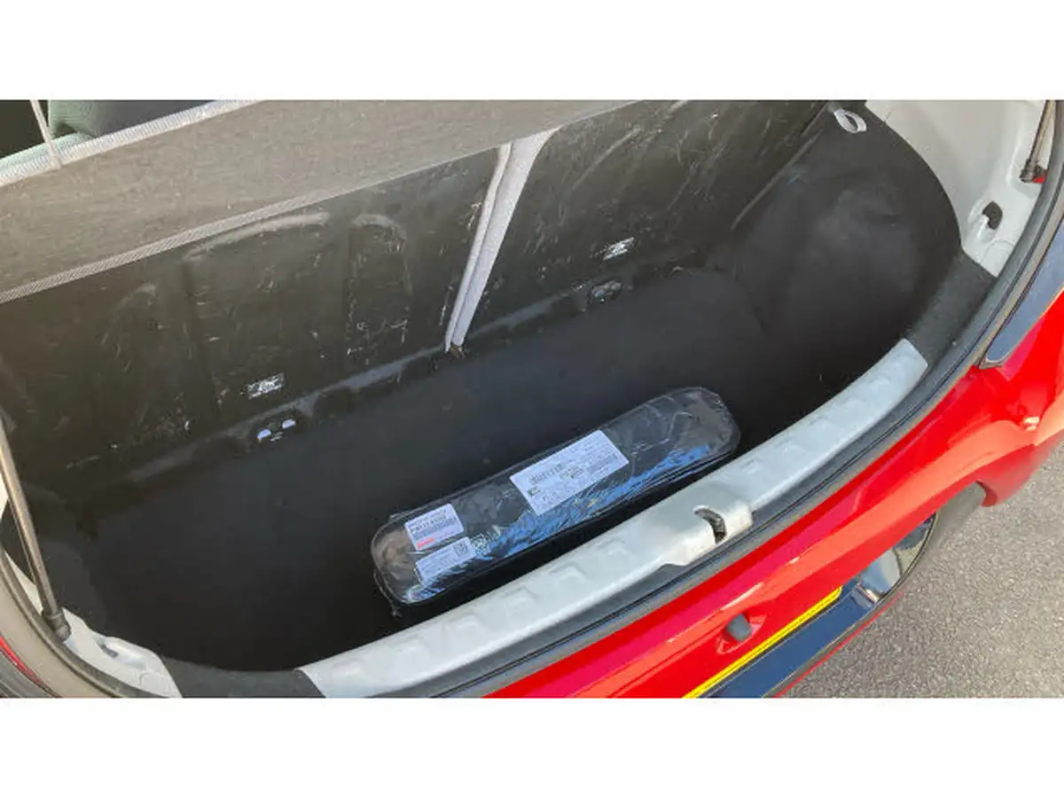 2019-toyota-aygo-10-vvt-i-x-play-big-39