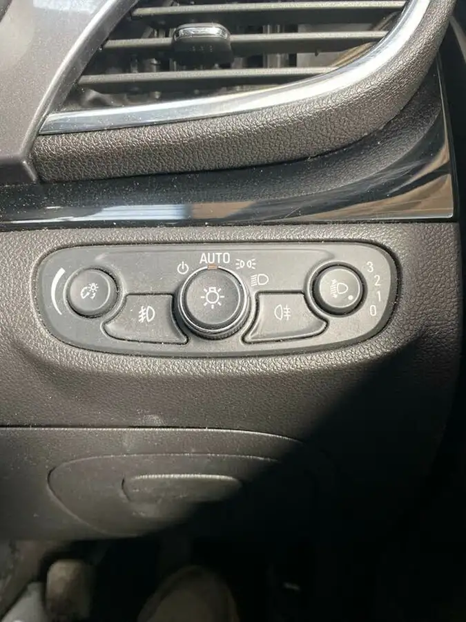 2018-vauxhall-mokka-x-14i-16v-turbo-active-ssecotec-big-24
