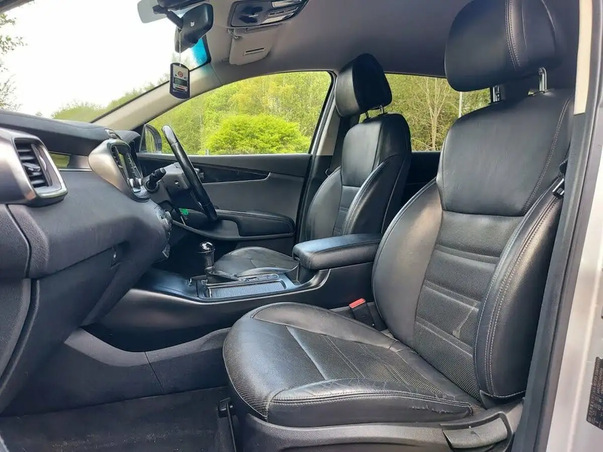 2015-kia-sorento-22-crdi-kx-2-197bhp-awd-isg-auto-big-25