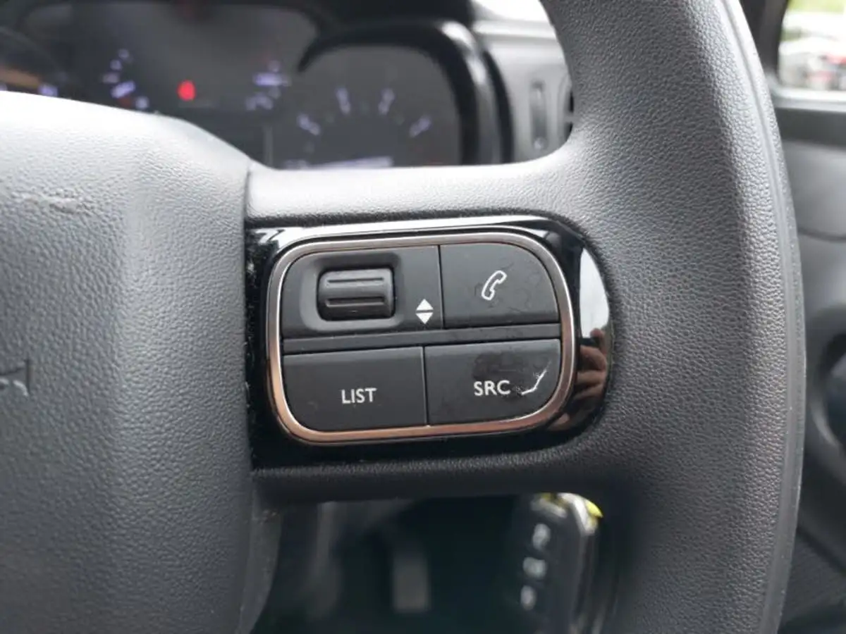 2023-citroen-c3-12-puretech-c-series-edition-83ps-ss-big-12