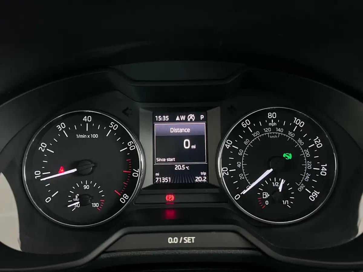 2016-skoda-octavia-14-tsi-se-l-estate-dsg-big-23