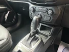 2019-jeep-renegade-13-gse-limited-small-34
