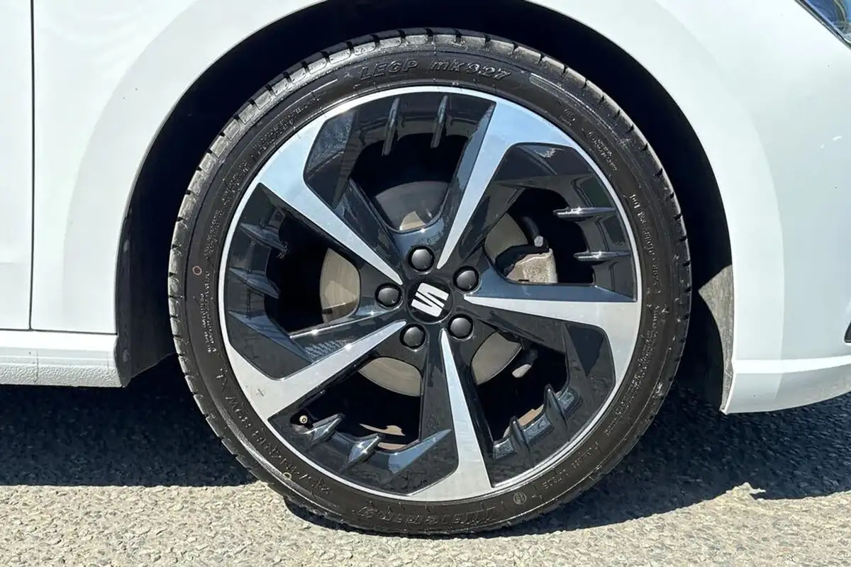 2022-seat-ibiza-10-tsi-fr-sport-110ps-dsg-big-12