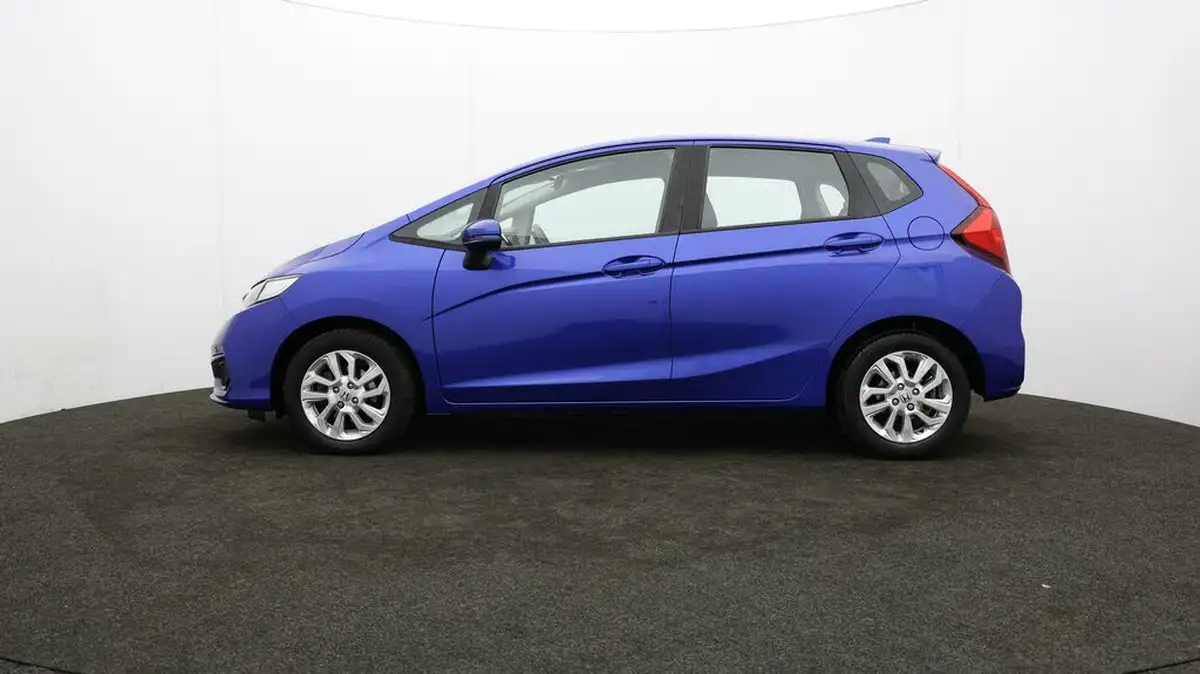 2020-honda-jazz-13-i-vtec-se-cvt-big-68
