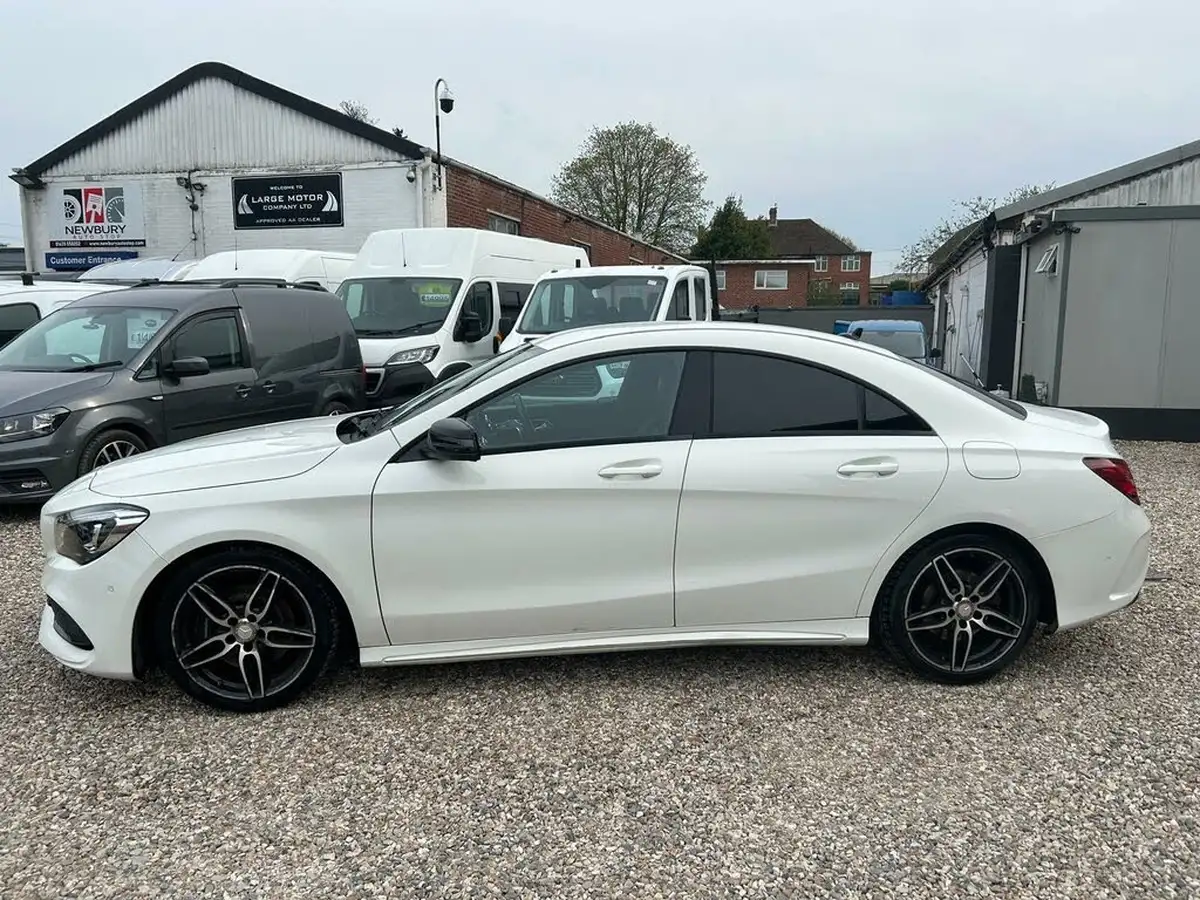 2016-mercedes-benz-cla-21d-cla-220-amg-line-4matic-coupe-4d-big-5