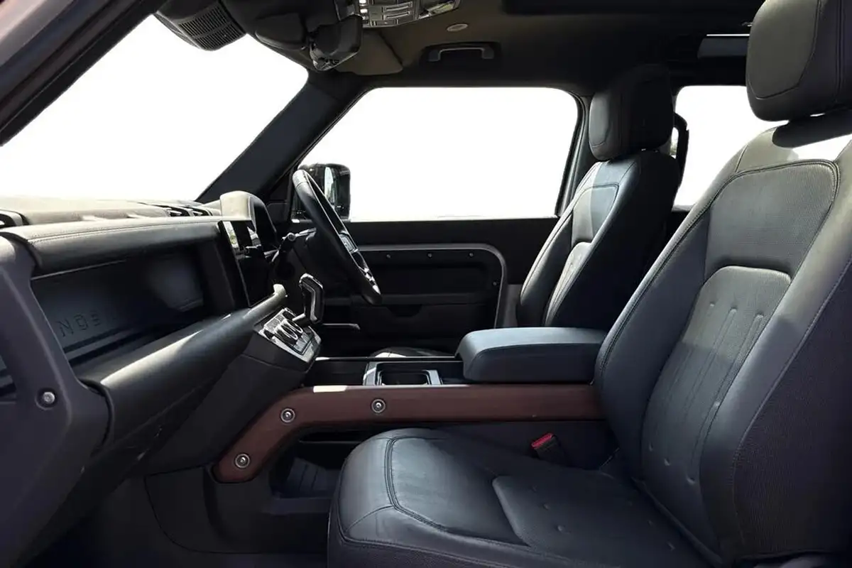 2023-land-rover-90-defender-30-d300-x-big-2