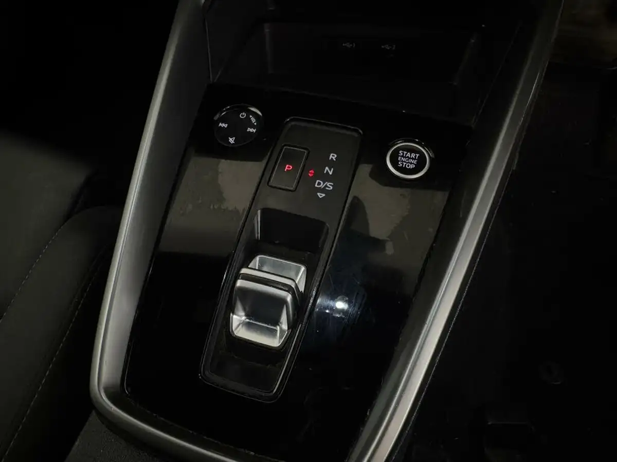 2022-audi-a3-14-40-tfsi-e-s-line-big-28