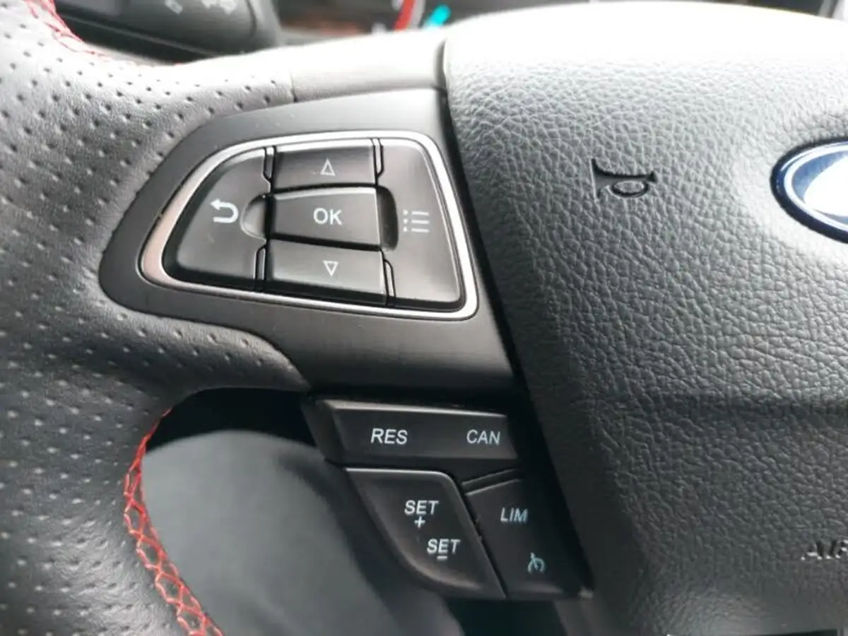 2021-ford-ecosport-10t-st-line-125ps-big-12