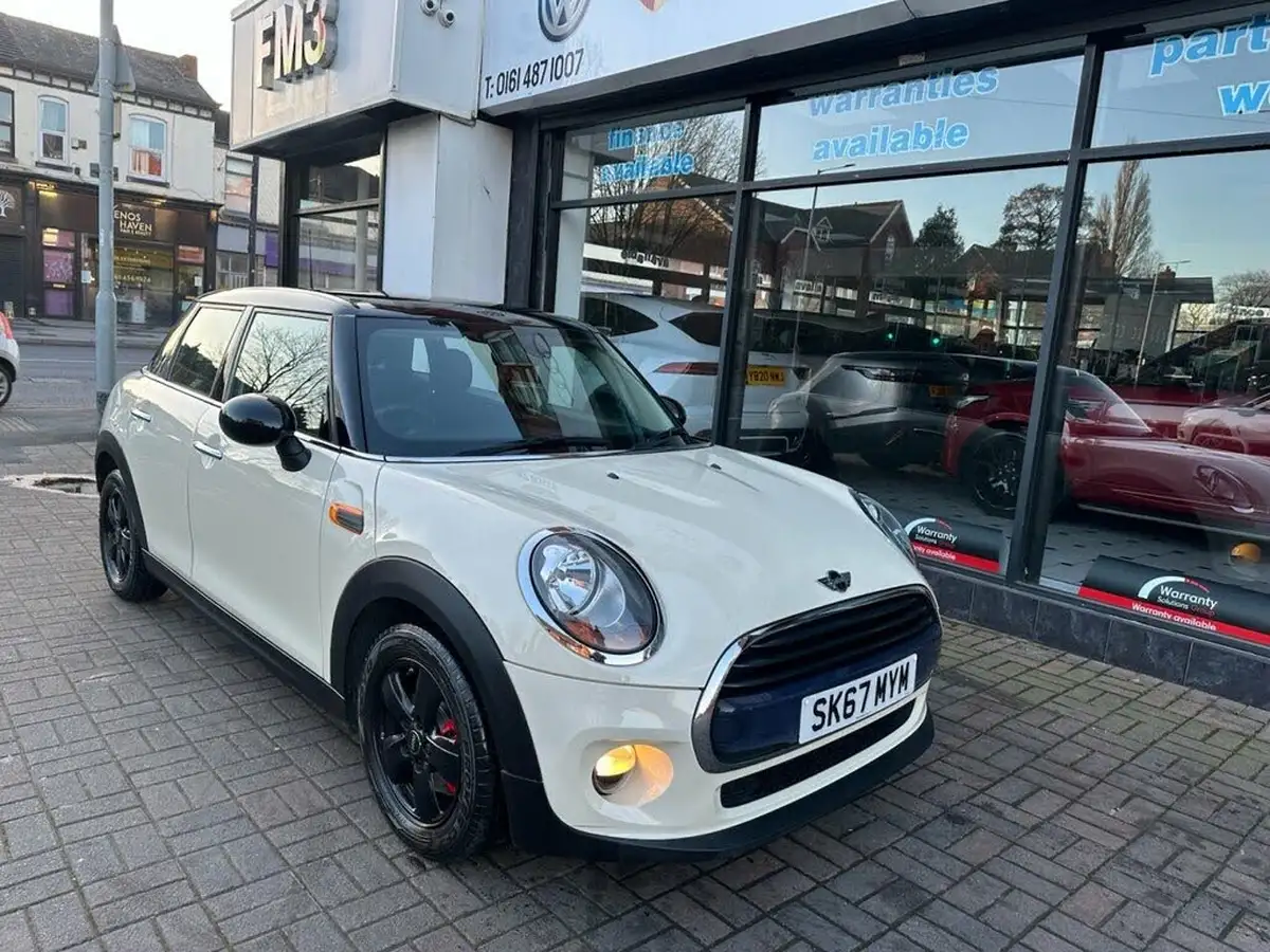 2017-mini-cooper-15-cooper-ss-hatchback-5d-big-10