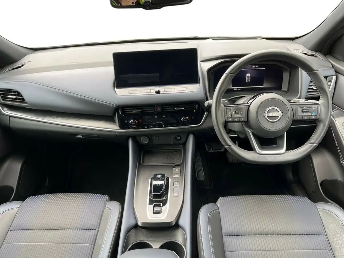 2024-nissan-qashqai-15-tekna-big-7