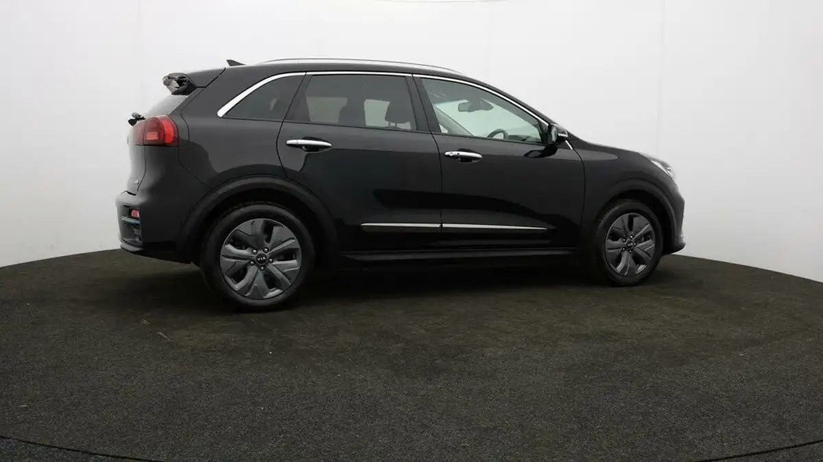 2022-kia-e-niro-ev-4-big-35