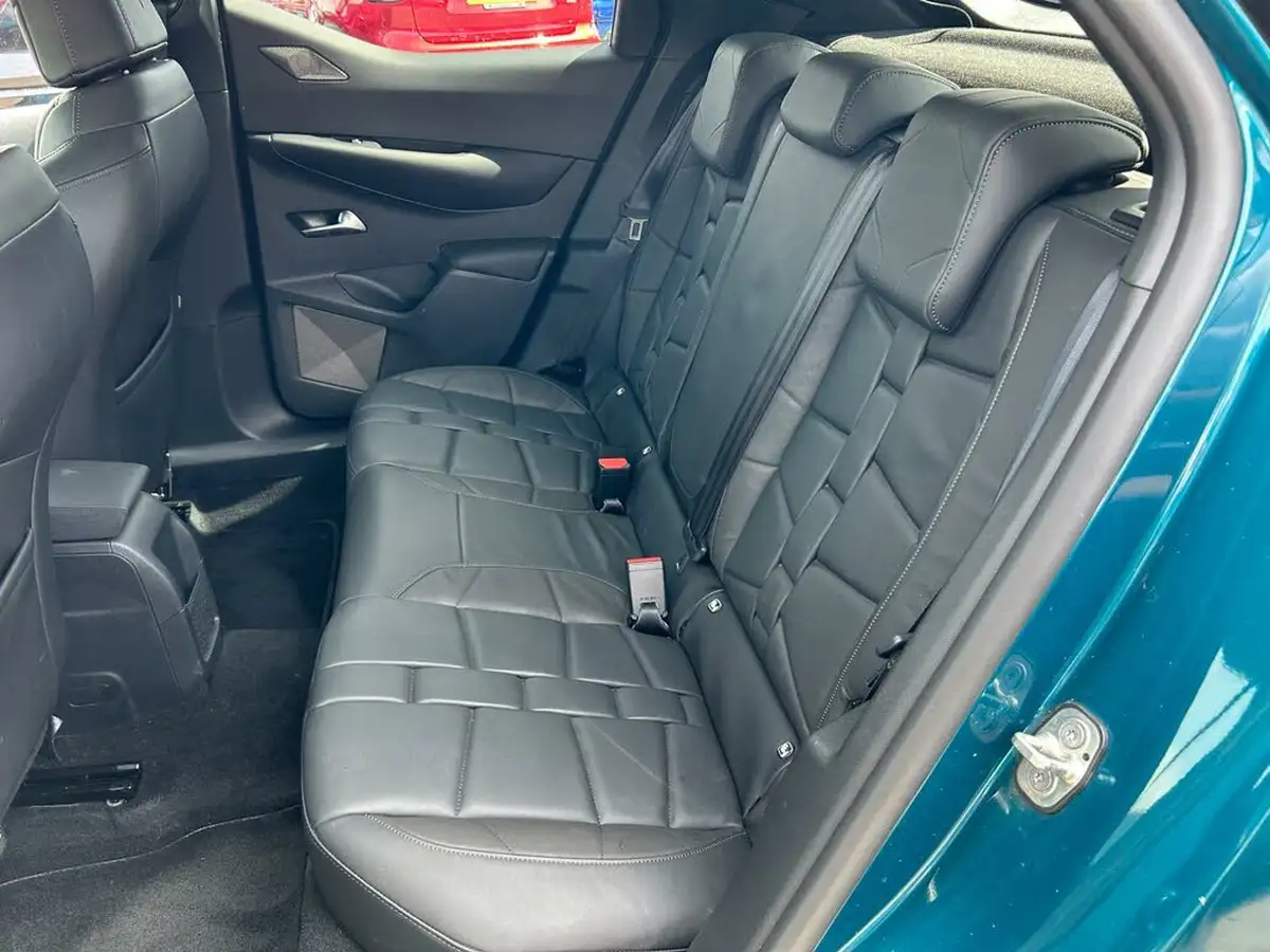 2020-ds-ds-3-crossback-12-puretech-prestige-155ps-eat8-big-37