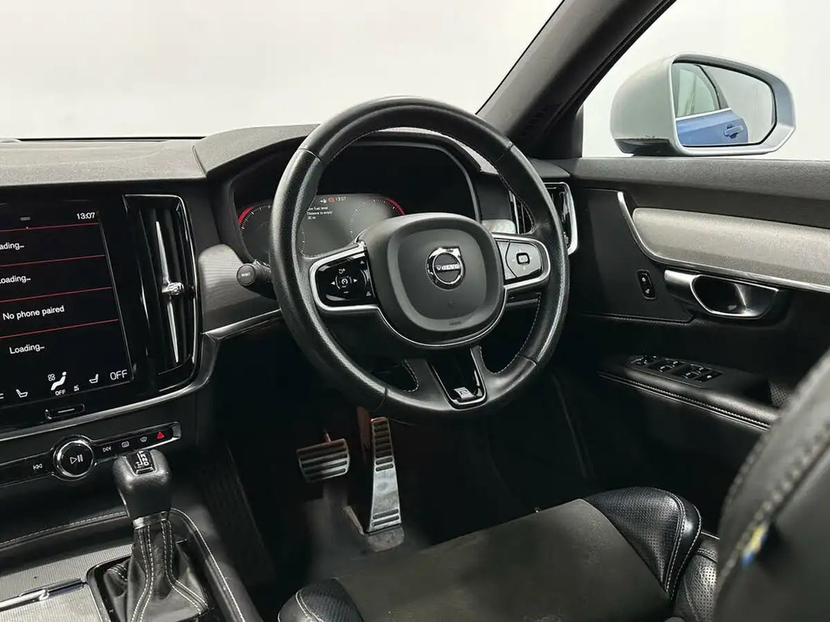 2018-volvo-s90-20td-d5-r-design-awd-big-10