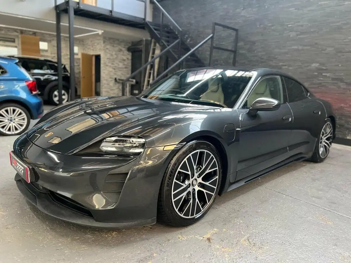 2020-porsche-taycan-e-4s-571ps-performance-battery-plus-big-4