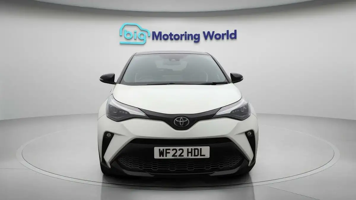 2022-toyota-c-hr-18-vvt-i-gr-sport-big-2