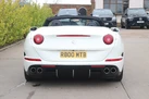 2015-ferrari-california-39-t-small-14