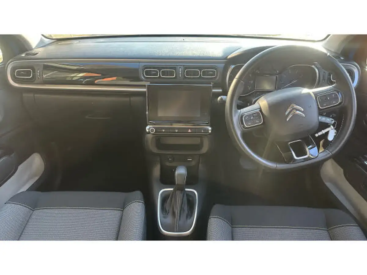 2019-citroen-c3-12-puretech-flair-110ps-ss-eat6-big-9