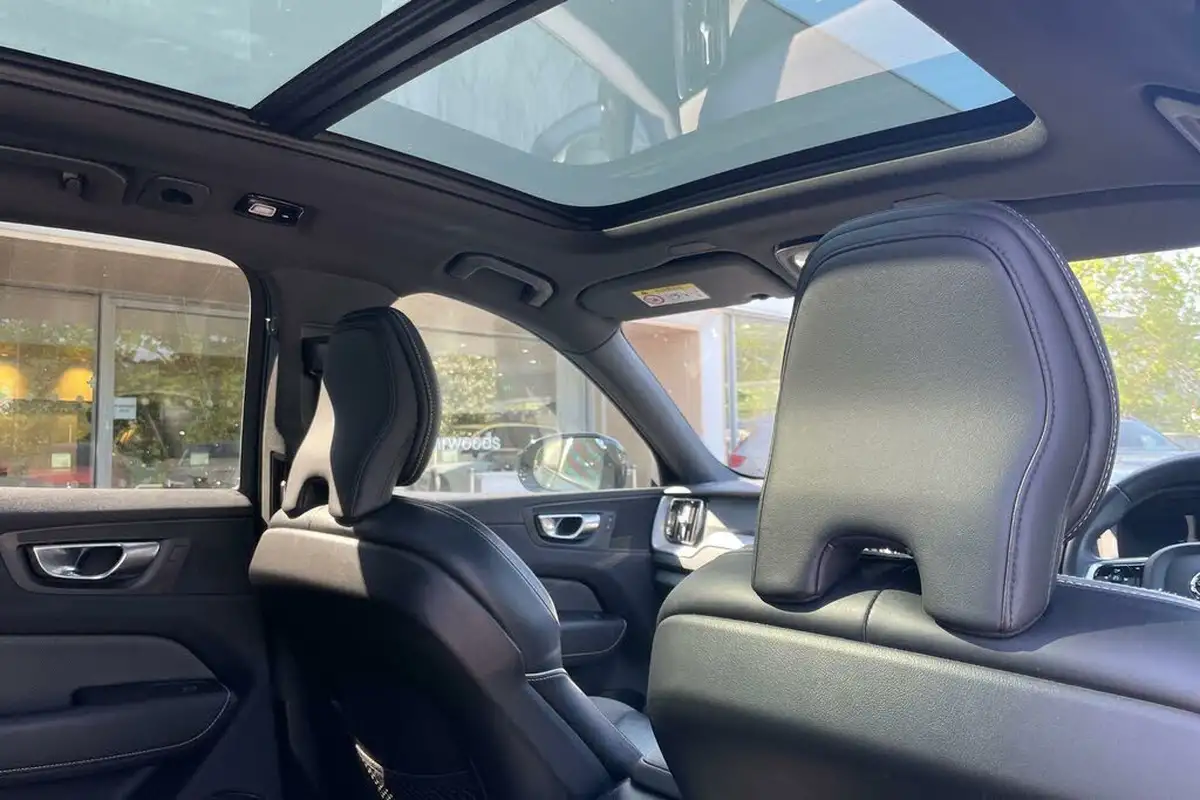 2021-volvo-xc60-20-t8-r-design-pro-455bhp-plug-in-hybrid-big-24